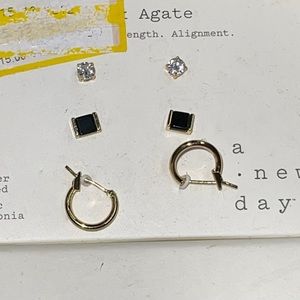 Set of 3 Agate Earring Set new in box